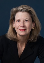 Lynn Loacker, Project W